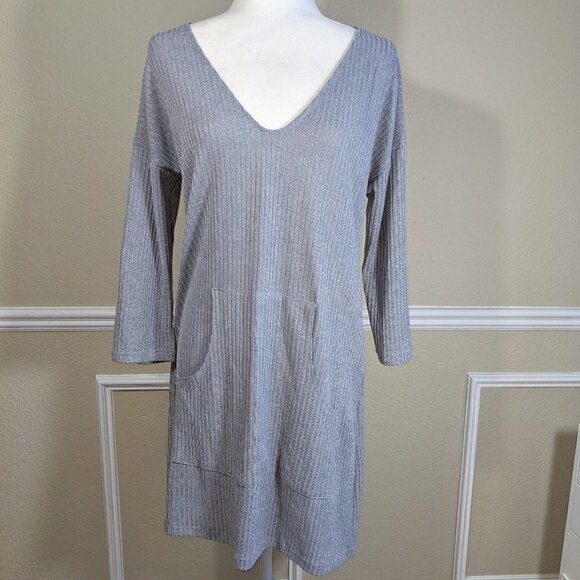 Ribbed Knit Grey with Front Kangaroo Pocket - Picture 4 of 4